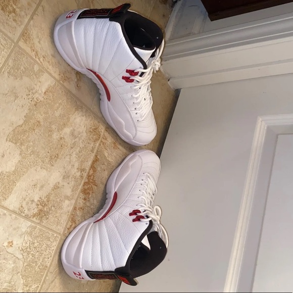 Jordan Retro 12 “Twist” - Picture 5 of 10